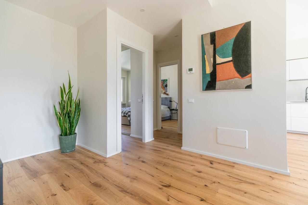 La Dolce Vita - Sunny Penthouse Trastevere Station 100Sqm 로마 외부 사진