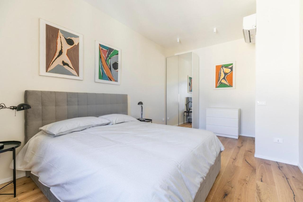La Dolce Vita - Sunny Penthouse Trastevere Station 100Sqm 로마 외부 사진